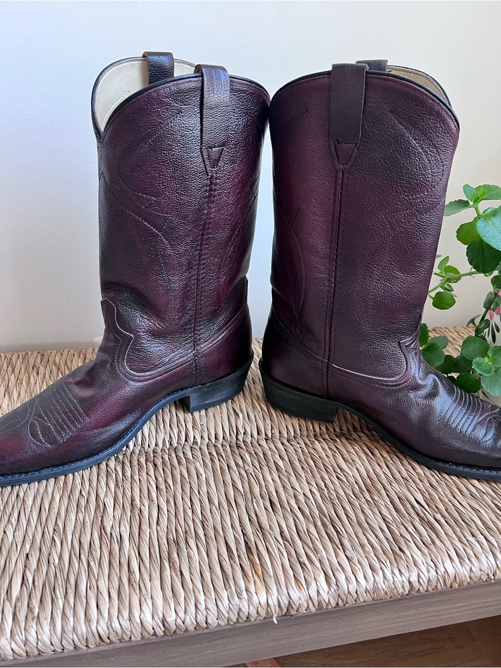 Vintage Dingo Dark Maroon Leather Cowboy Boots Size 10.5 Style Style 15923 - Picture 7 of 14